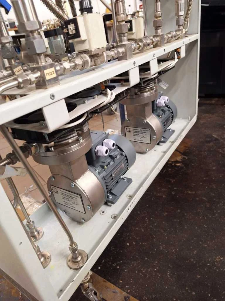 Diaphragm compressor