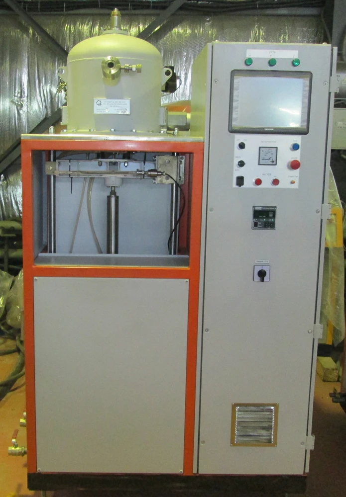 Small-size electric vacuum bell-type furnaces equiped with moving hearth bottom